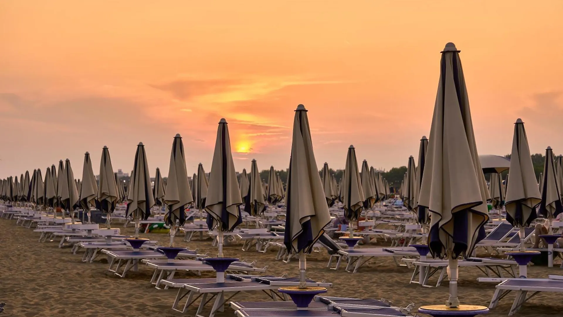 Spacious Apartment With Large Terrace - Beahost Bibione